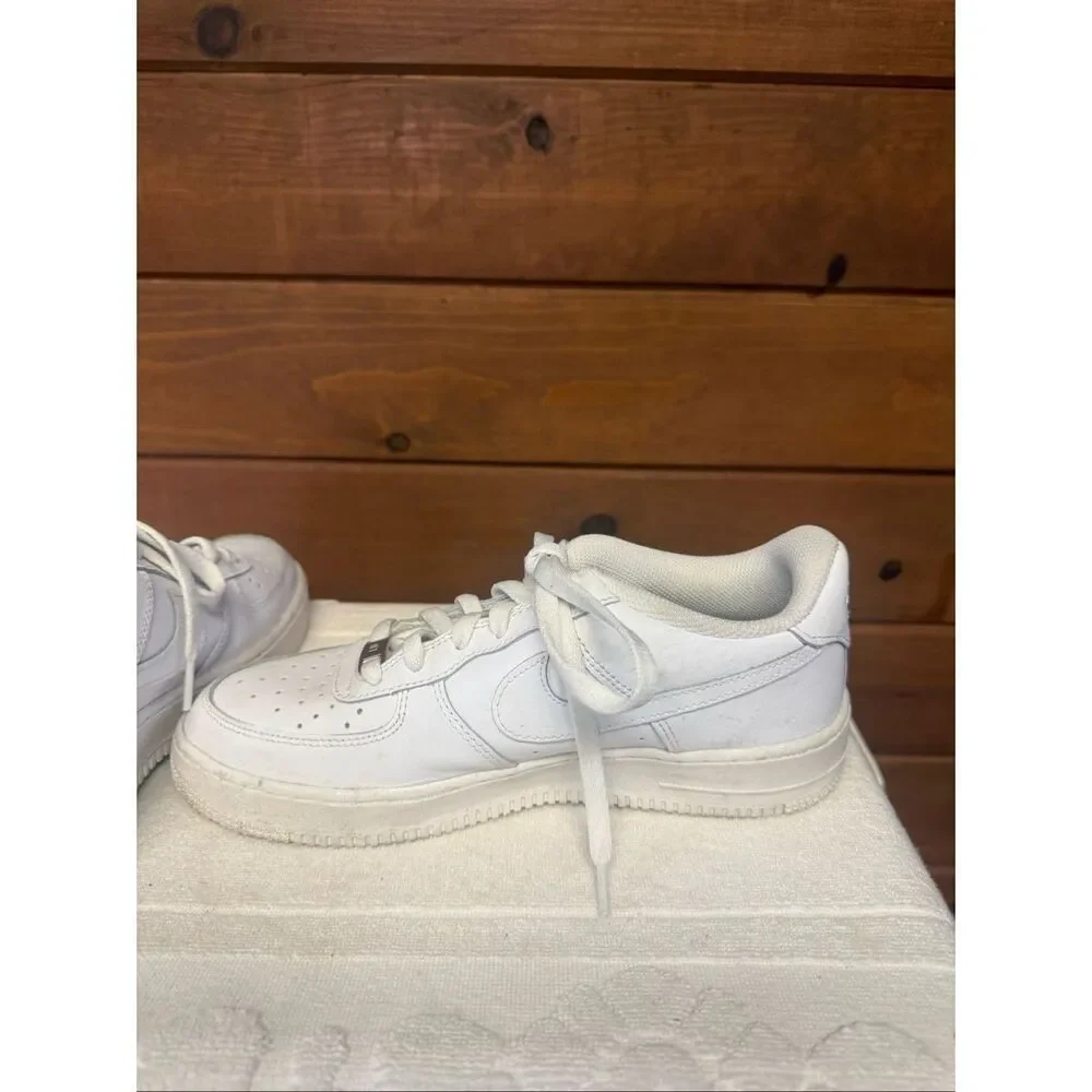 Nike Boys (GS)  Air Force 1 Sz 7 Youth DH2920-111